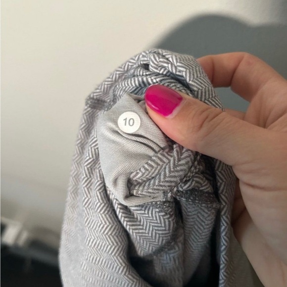 Lululemon Wunder Under Pant (Hi-Rise) 10 herringbone! - Picture 6 of 9